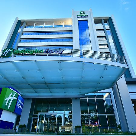 Holiday Inn Express Asuncion Aviadores By Ihg Eksteriør billede
