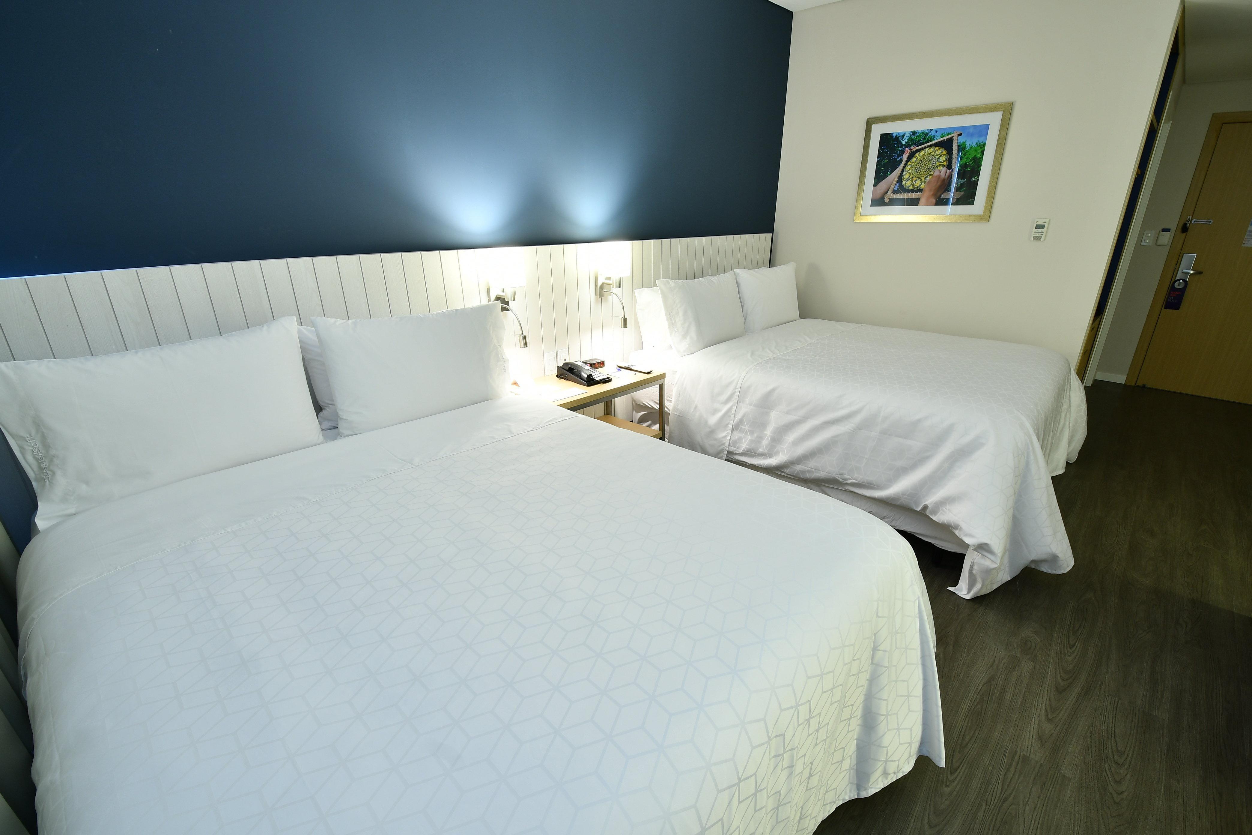 Holiday Inn Express Asuncion Aviadores By Ihg Eksteriør billede