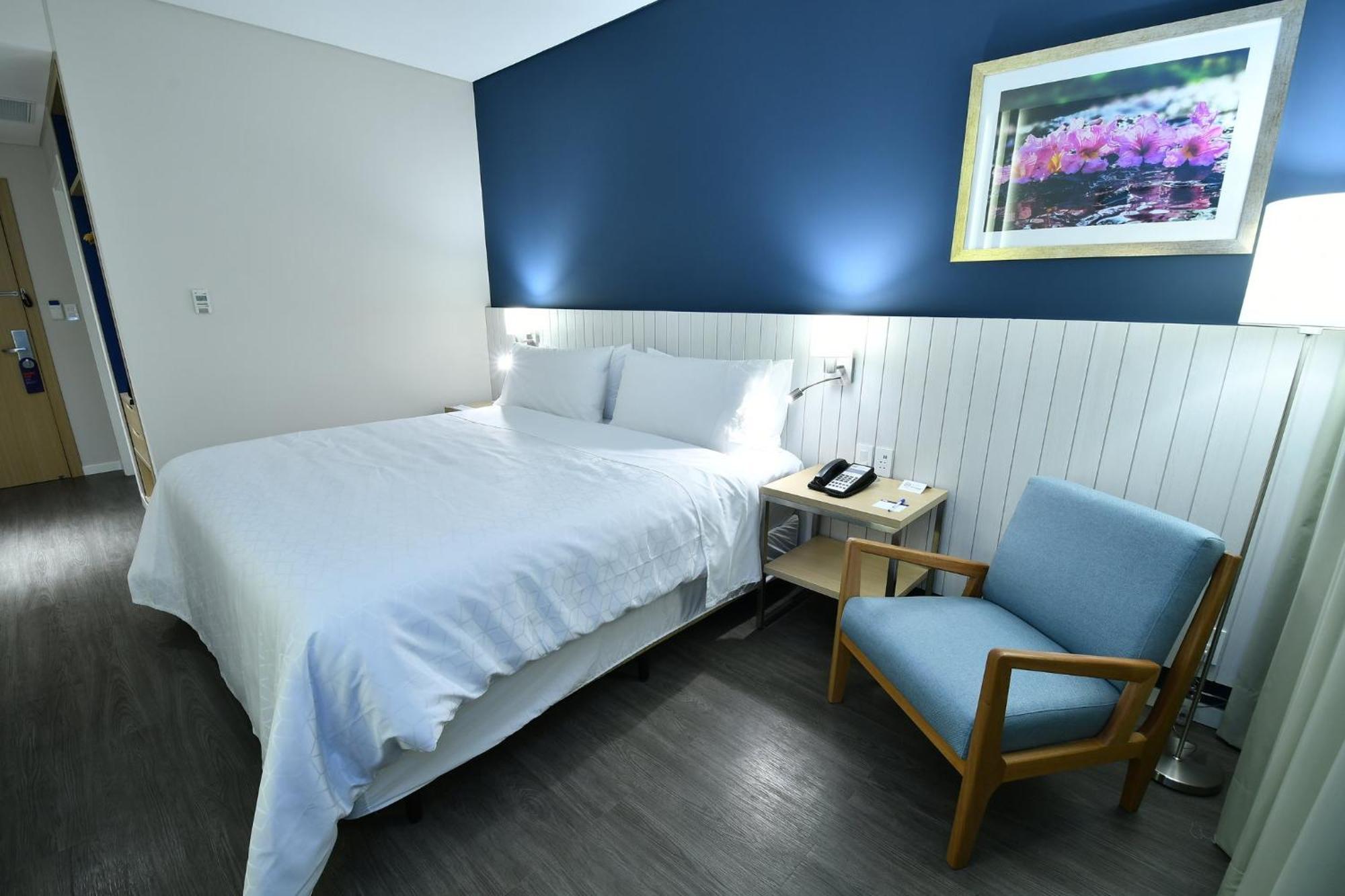 Holiday Inn Express Asuncion Aviadores By Ihg Eksteriør billede