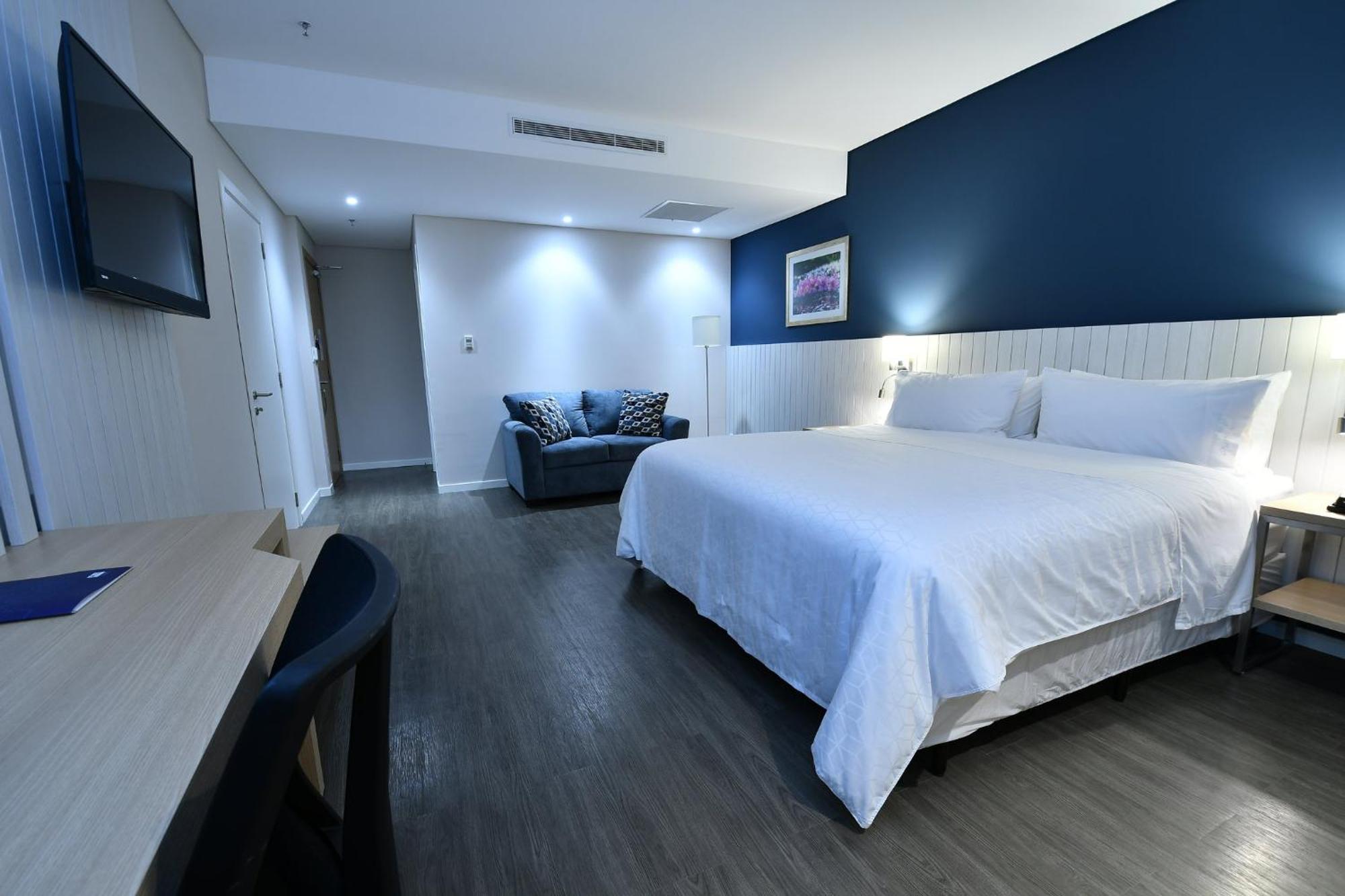 Holiday Inn Express Asuncion Aviadores By Ihg Eksteriør billede